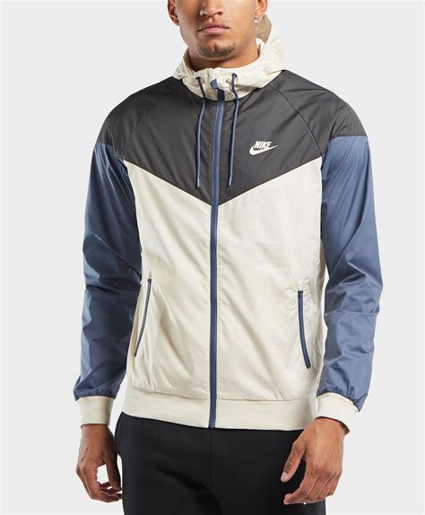 lightweight Nike windbreaker jacket